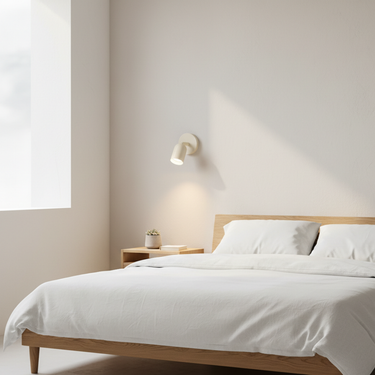 Elegant Metal Wall Light for Contemporary Living Spaces Wall Lights