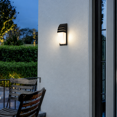 Modern Aluminum Wall Sconce Outdoor Light Fixture for Patio Outdoor Lighting
