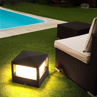 Waterproof Aluminum Outdoor LED Lights | Energy Efficient Landscape Lighting for Garden or Yard Outdoor Lighting